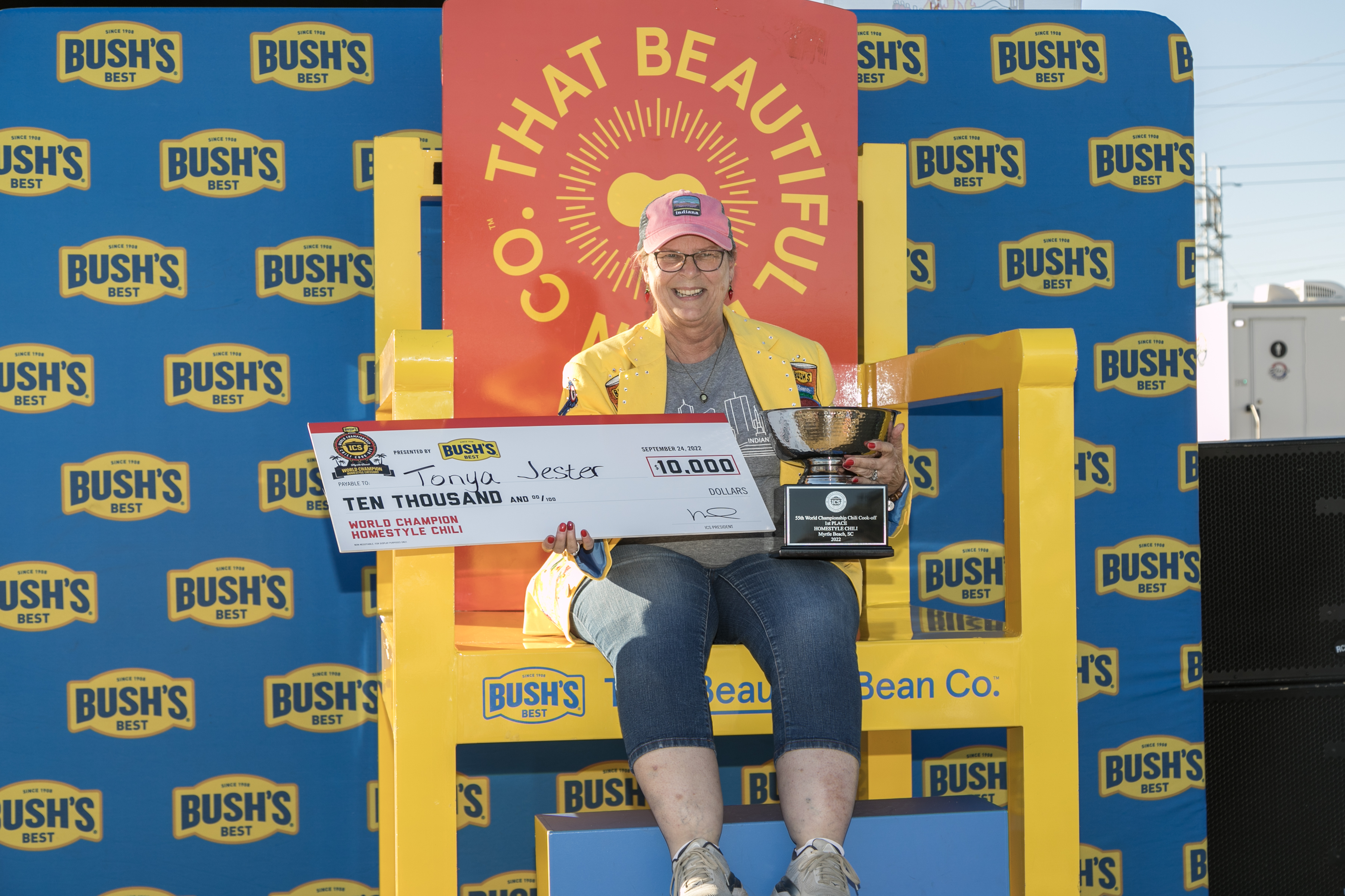 https://www.bushbeans.com/-/media/BushsBeans/Articles/2022-WCCC-Champ/Bushs-Beans-at-the-Chili-Cookoff-24Sep22217.jpg